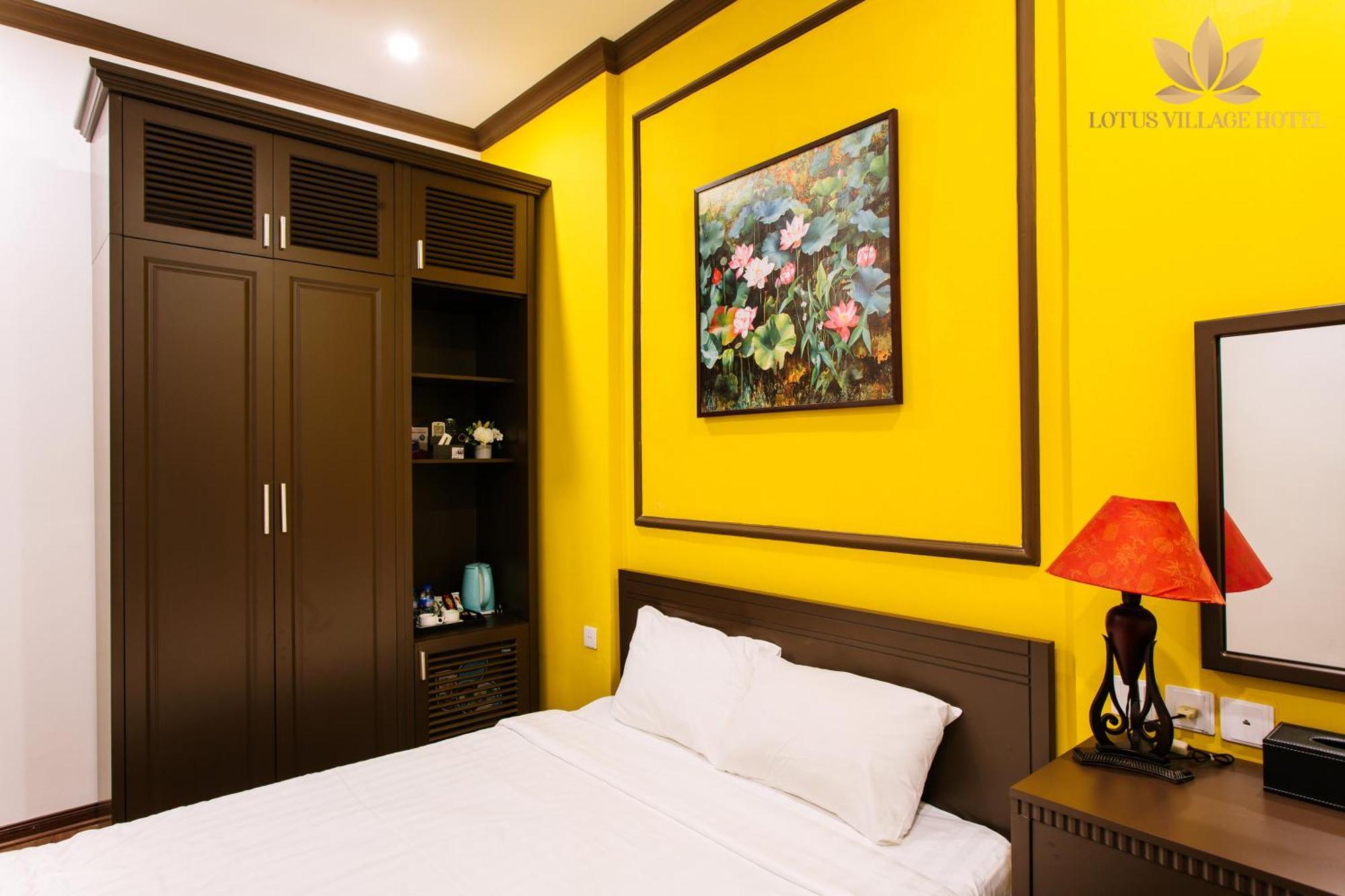 Lotus Village Hn - By Bay Luxury — Photos 1